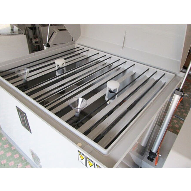 Unité de test de corrosion par brouillard salin 220V 50Hz, taille de chambre personnalisée, pour le contrôle et les tests industriels